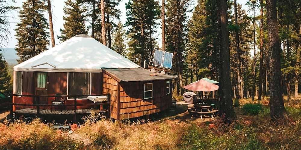 living in a yurt full time